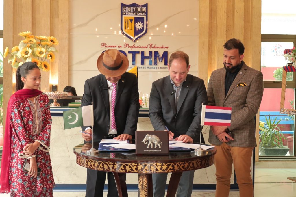 COTHM & Dusit Thani College Bangkok sign exclusive strategic partnership to open international opportunities for COTHM students (3)