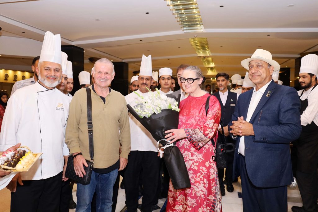 Ahmad Shafiq welcomes Mel Nathan at Pearl Continental Lahore